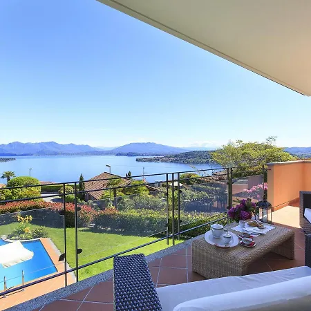 Sleeps 10 Pool Air Con Wifi 빌라
