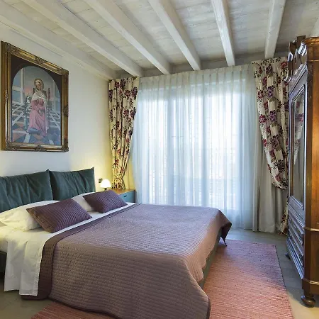 Sleeps 10 Pool Air Con Wifi *